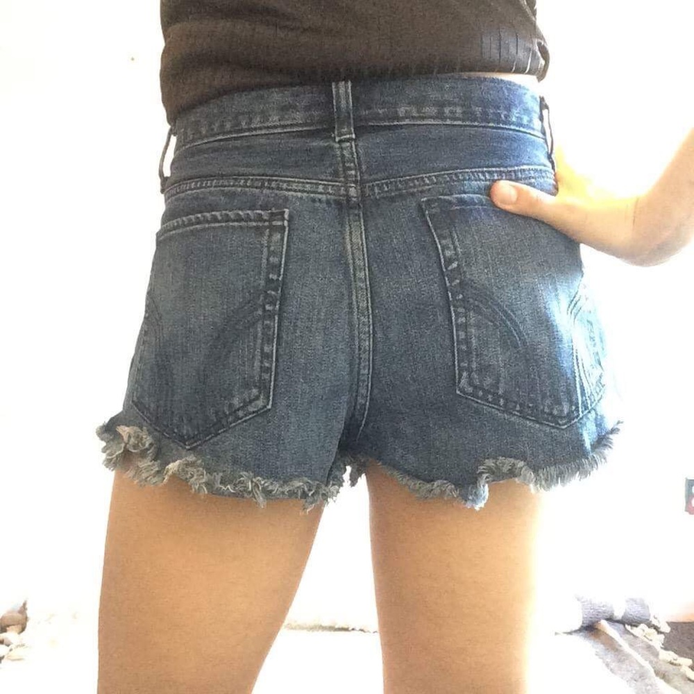 Hollister Star High Waist Jean Shorts Size 5 / 27 - Picture 2 of 4